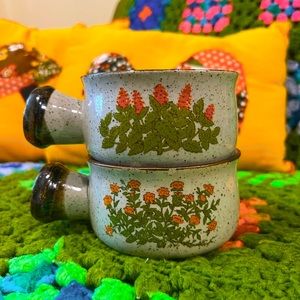 Vintage floral soup mugs (set of 2)